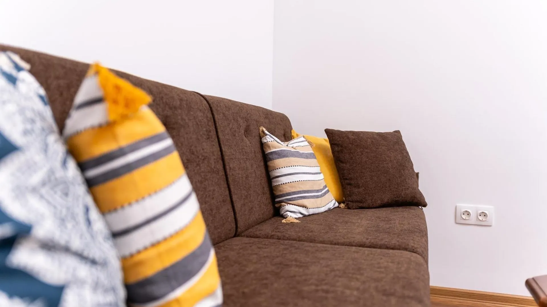 City Center Retro Chic Kapana 2-Bed Apartment 普罗夫迪夫