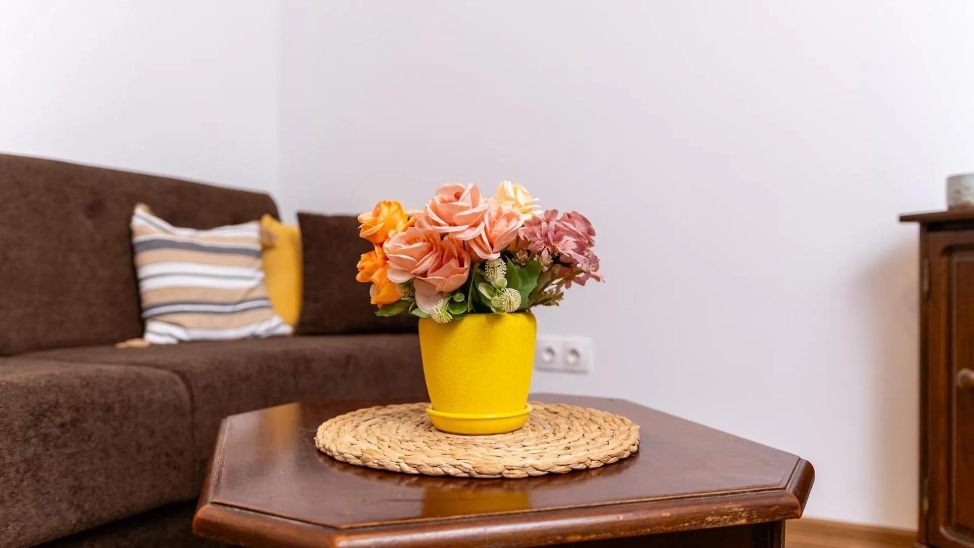 City Center Retro Chic Kapana 2-Bed Apartment 普罗夫迪夫